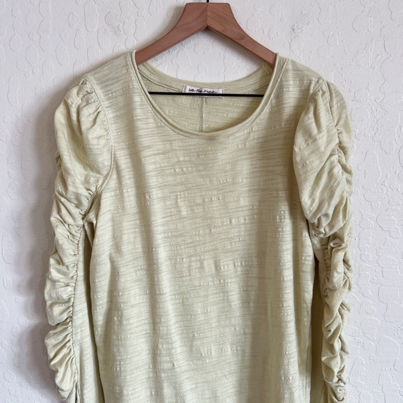 Free People We The Free Natasha Ruched-Sleeve Long Sleeve Crewneck T-Shirt Large - Picture 3 of 6